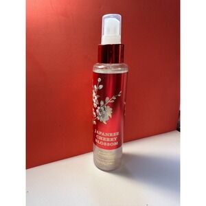 Bath & Body Works "JAPANESE CHERRY BLOSSOM" ~ Diamond Shimmer Mist 4.9 oz